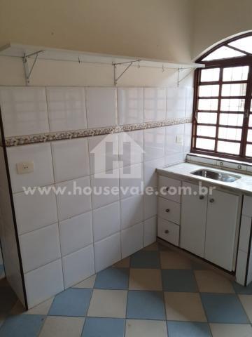 Sobrado à venda com 3 quartos, 290m² - Foto 4