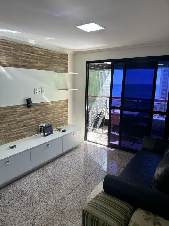 Apartamento à venda com 2 quartos, 78m² - Foto 7