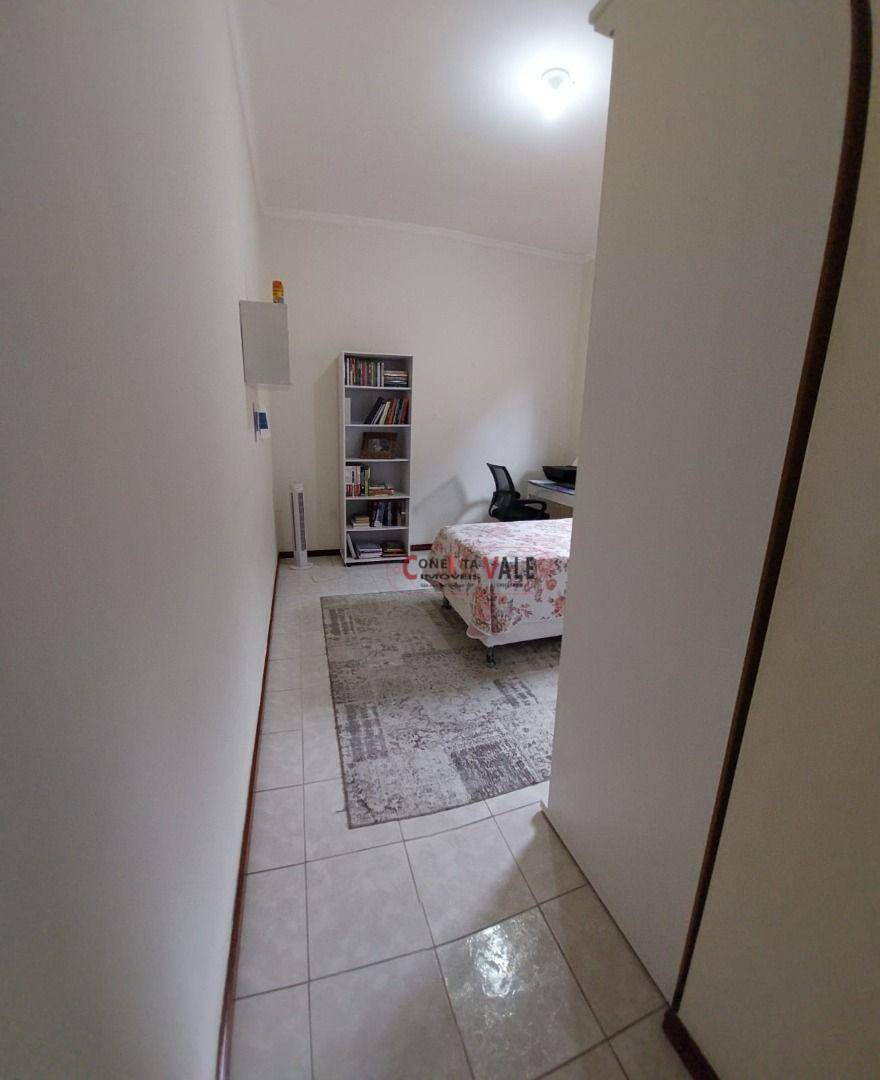 Sobrado à venda com 3 quartos, 196m² - Foto 14