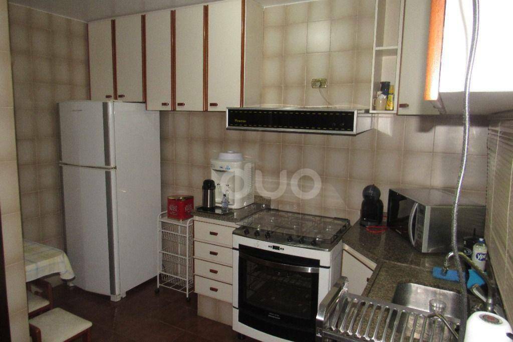 Casa à venda com 3 quartos, 248m² - Foto 12