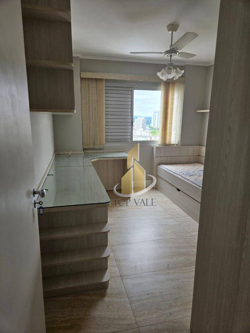 Apartamento à venda com 3 quartos, 118m² - Foto 9