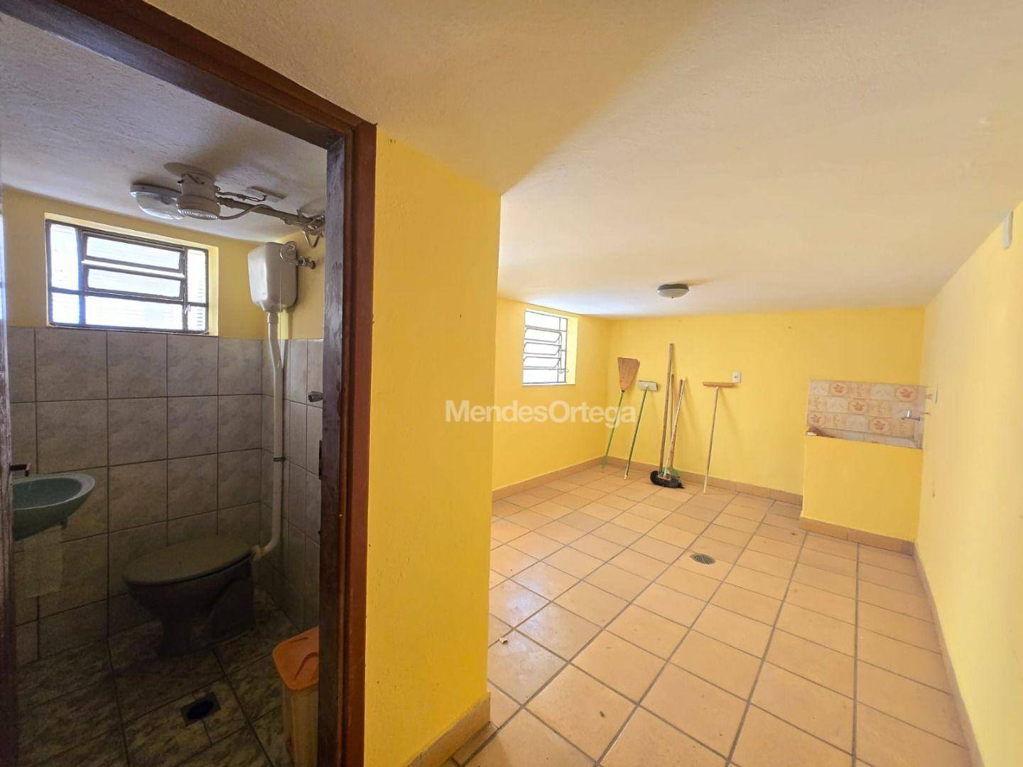 Casa à venda e aluguel com 3 quartos, 200m² - Foto 22