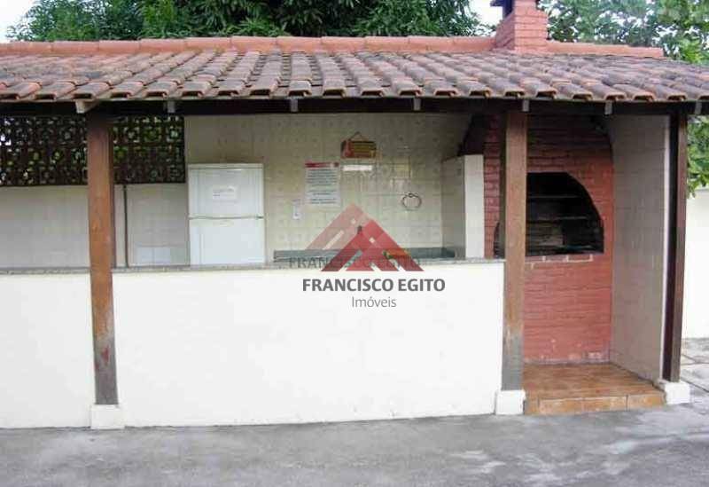 Apartamento à venda com 2 quartos, 60m² - Foto 11