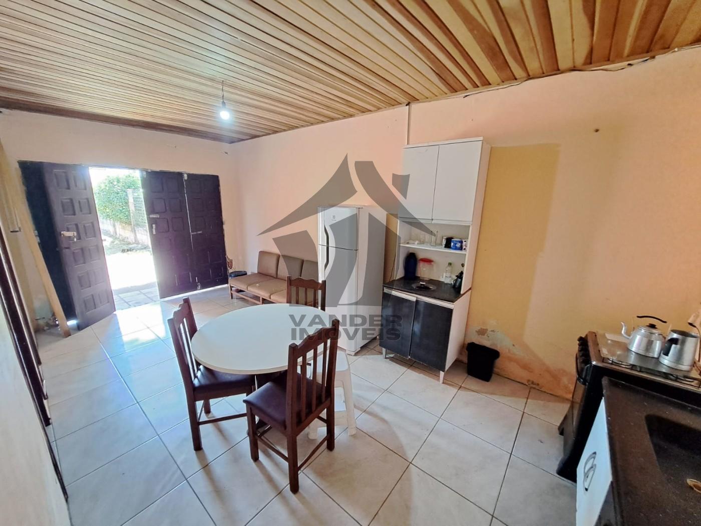 Casa à venda com 4 quartos, 300m² - Foto 12
