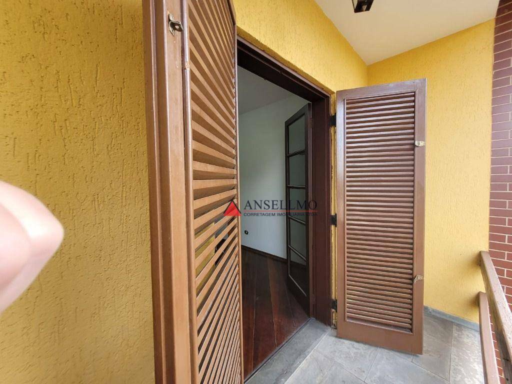 Casa à venda com 4 quartos, 267m² - Foto 24