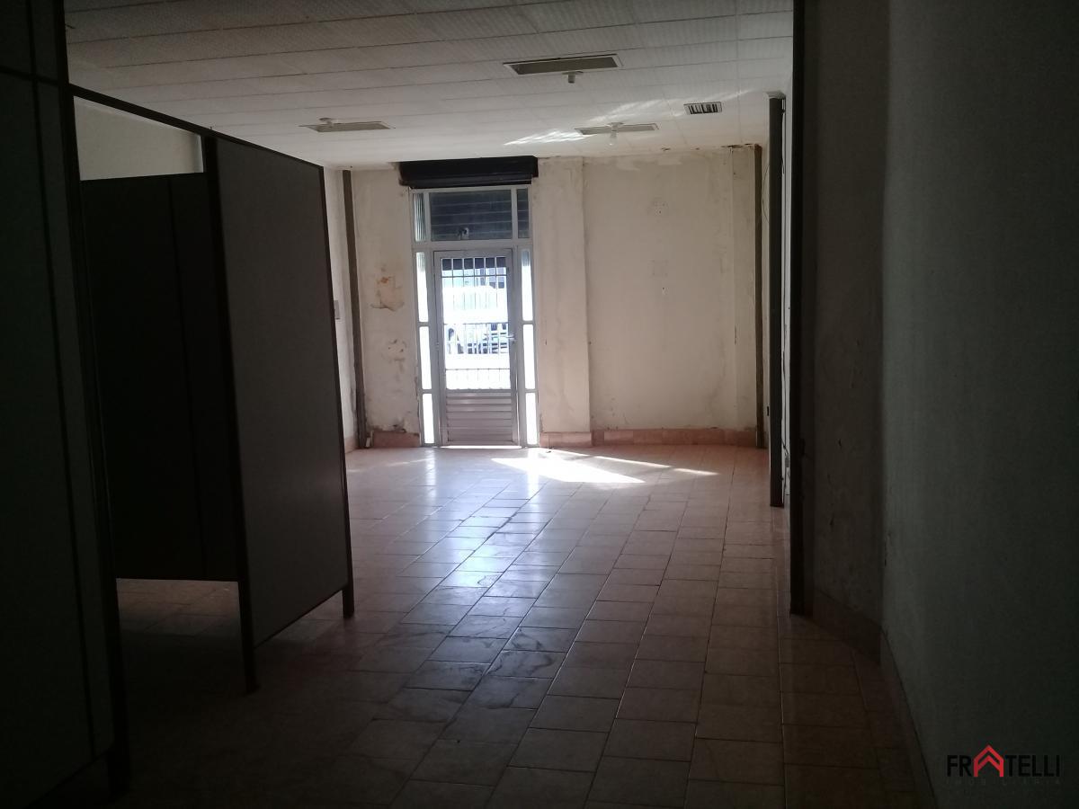 Prédio Inteiro para alugar, 295m² - Foto 5