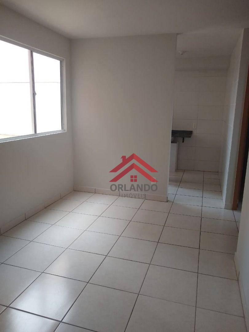 Apartamento à venda com 2 quartos, 44m² - Foto 1