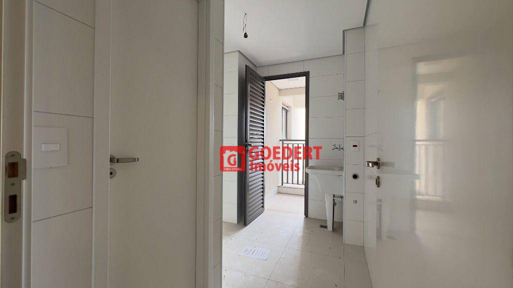 Apartamento à venda com 3 quartos, 150m² - Foto 29