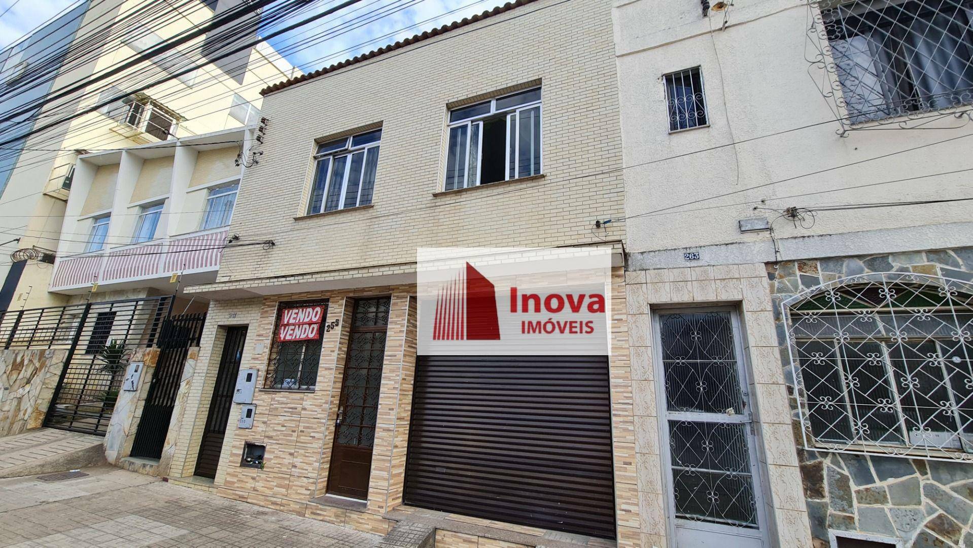 Casa à venda com 3 quartos, 160m² - Foto 1