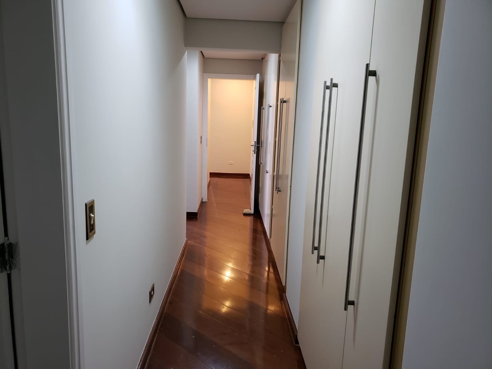 Apartamento à venda com 4 quartos, 167m² - Foto 12