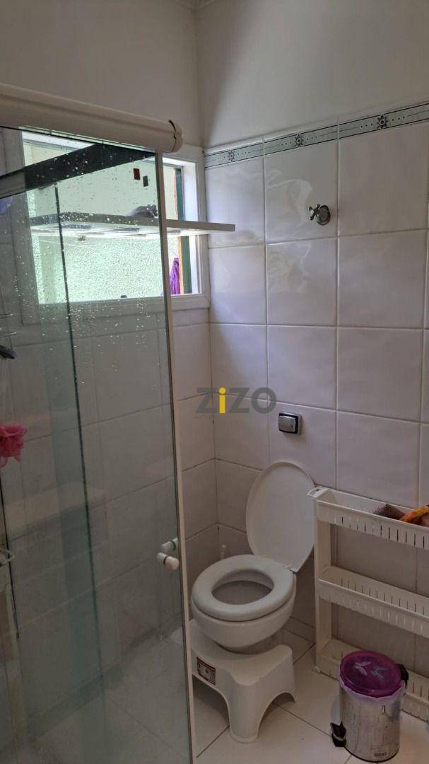 Casa de Condomínio à venda com 3 quartos, 210m² - Foto 19