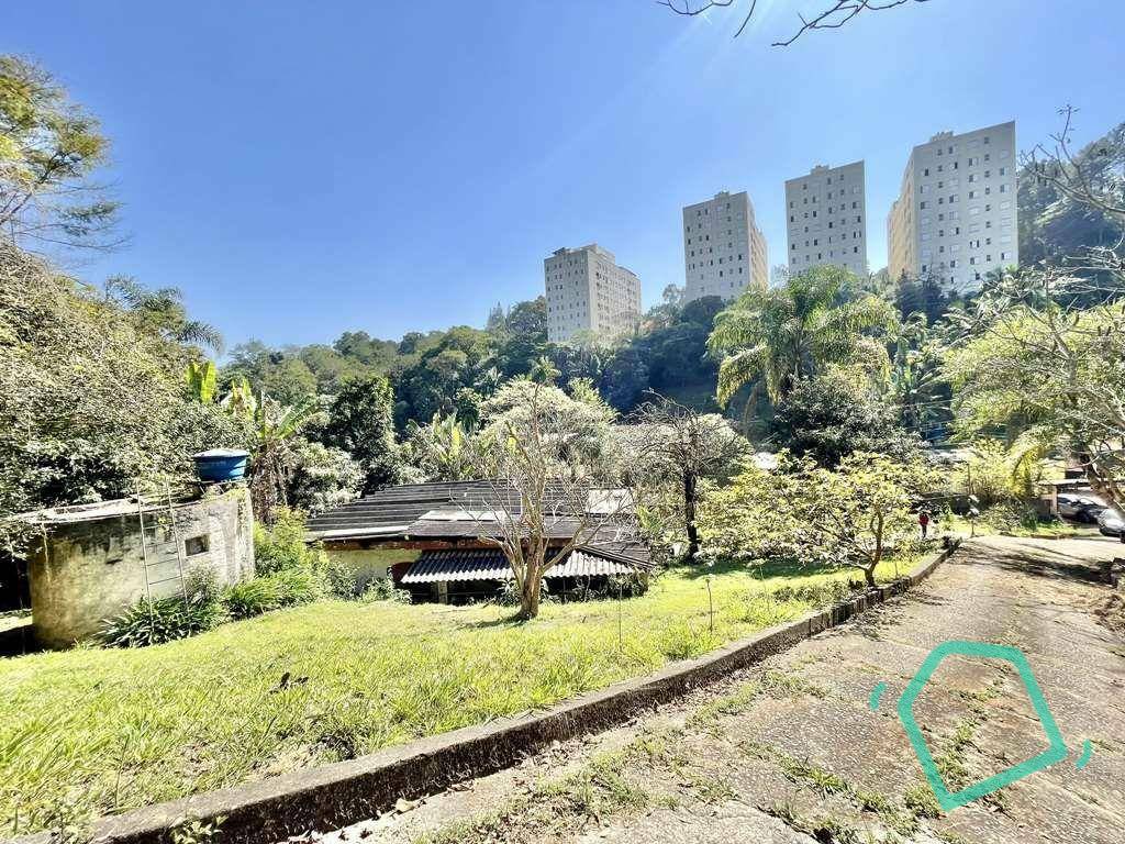 Casa à venda e aluguel com 4 quartos, 700m² - Foto 2