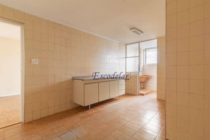 Apartamento à venda com 3 quartos, 188m² - Foto 10