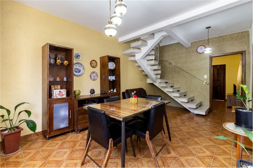 Casa de Condomínio à venda com 4 quartos, 178m² - Foto 28