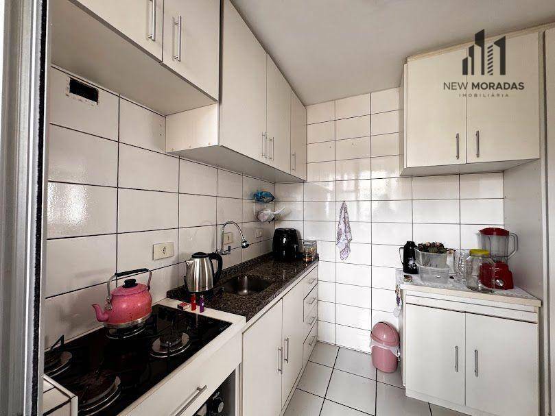 Apartamento à venda com 3 quartos, 58m² - Foto 4