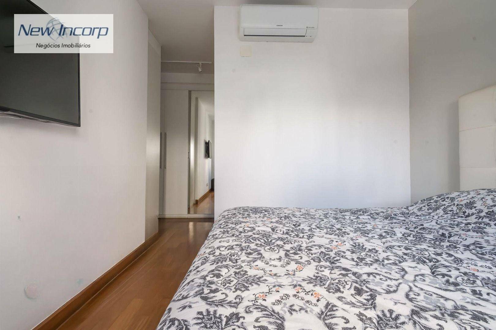 Apartamento à venda com 3 quartos, 136m² - Foto 3