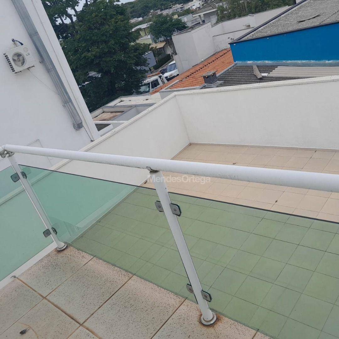 Casa de Condomínio para alugar com 3 quartos, 136m² - Foto 17