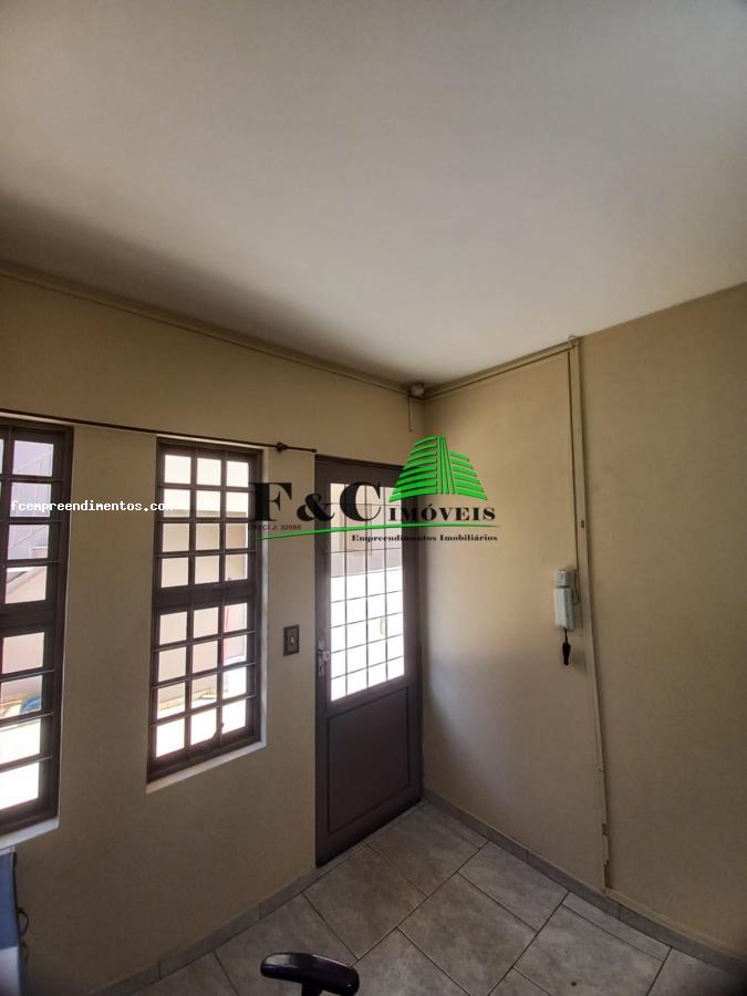 Sobrado à venda com 4 quartos, 250m² - Foto 11