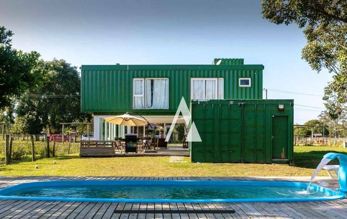 Casa de Condomínio para alugar com 3 quartos, 400m² - Foto 2