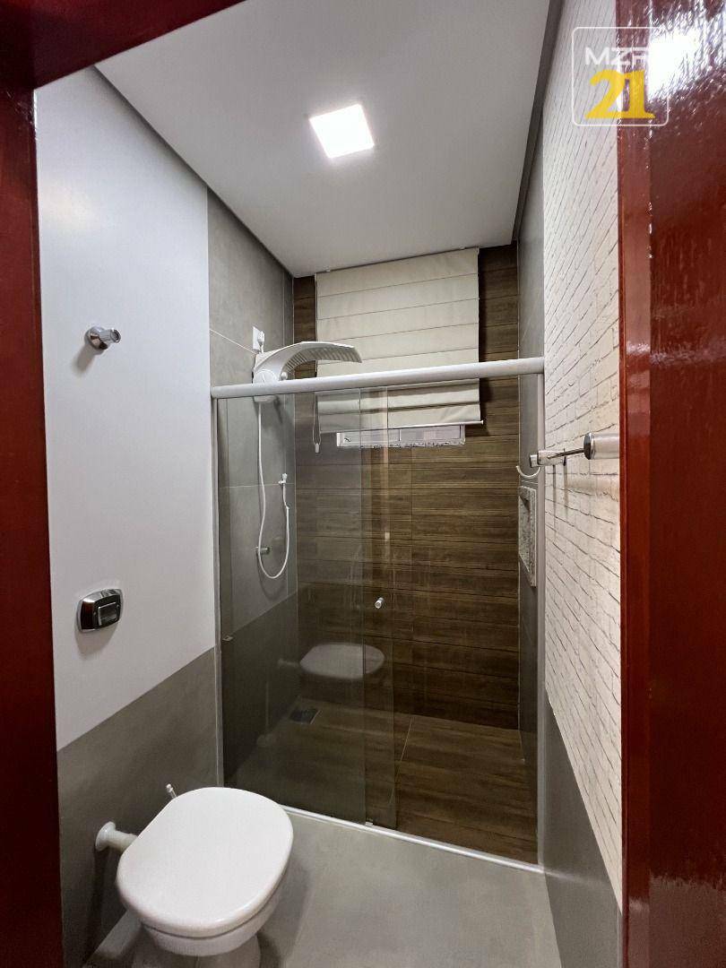 Casa de Condomínio para alugar com 3 quartos, 200m² - Foto 60