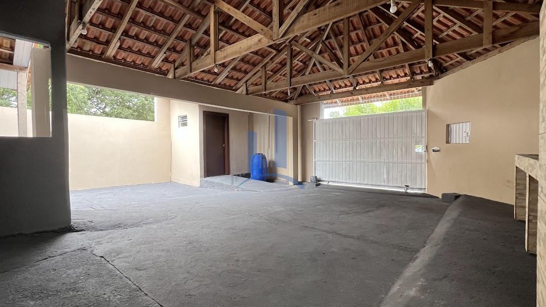 Casa à venda com 3 quartos, 59m² - Foto 9