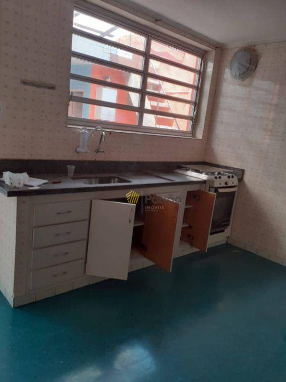 Sobrado à venda com 2 quartos, 220m² - Foto 7