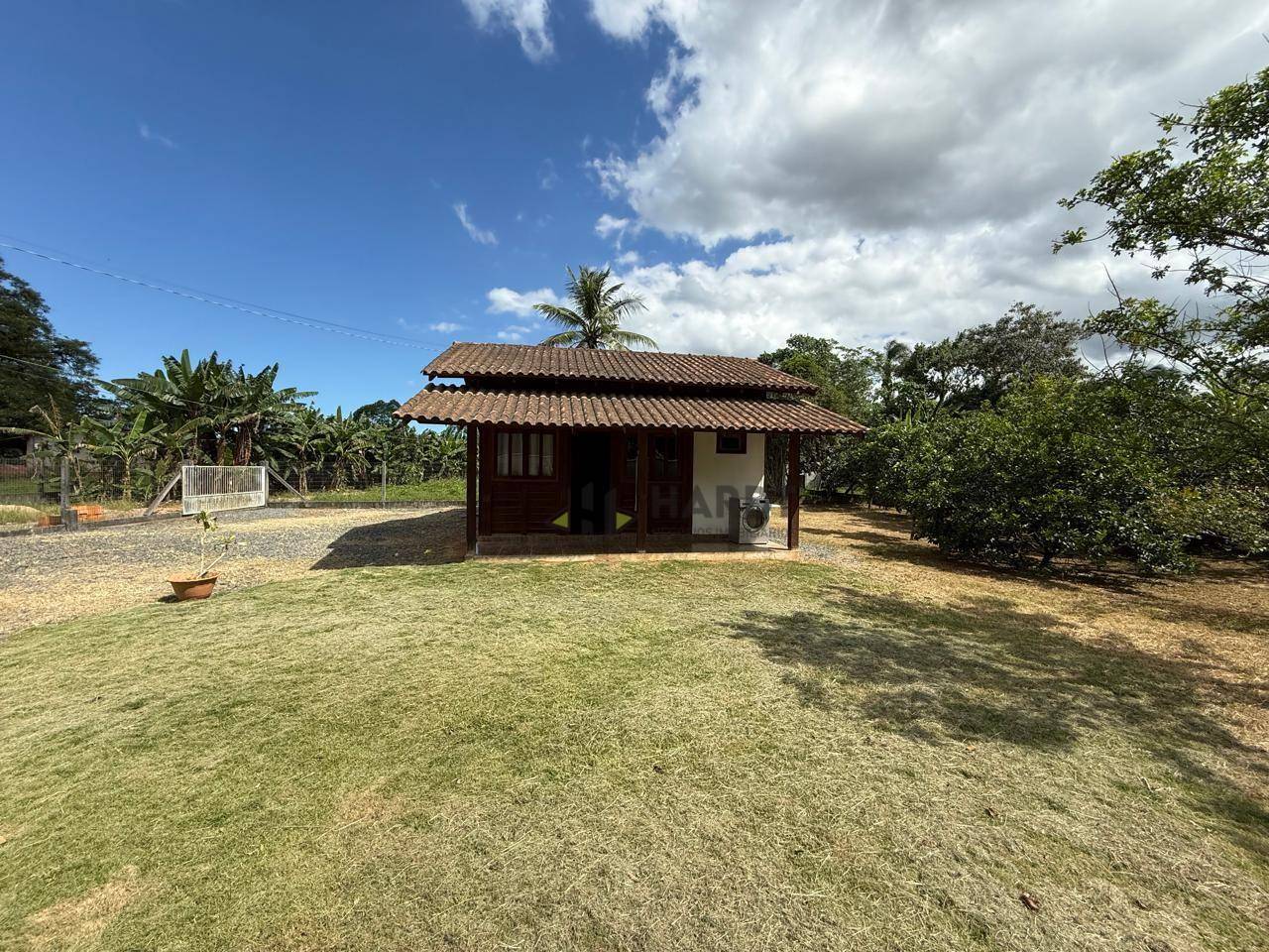 Casa, 2 quartos, 70 m² - Foto 1