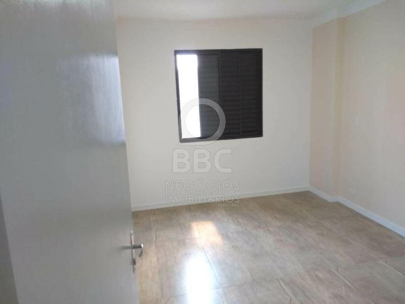 Apartamento à venda com 3 quartos, 120m² - Foto 9