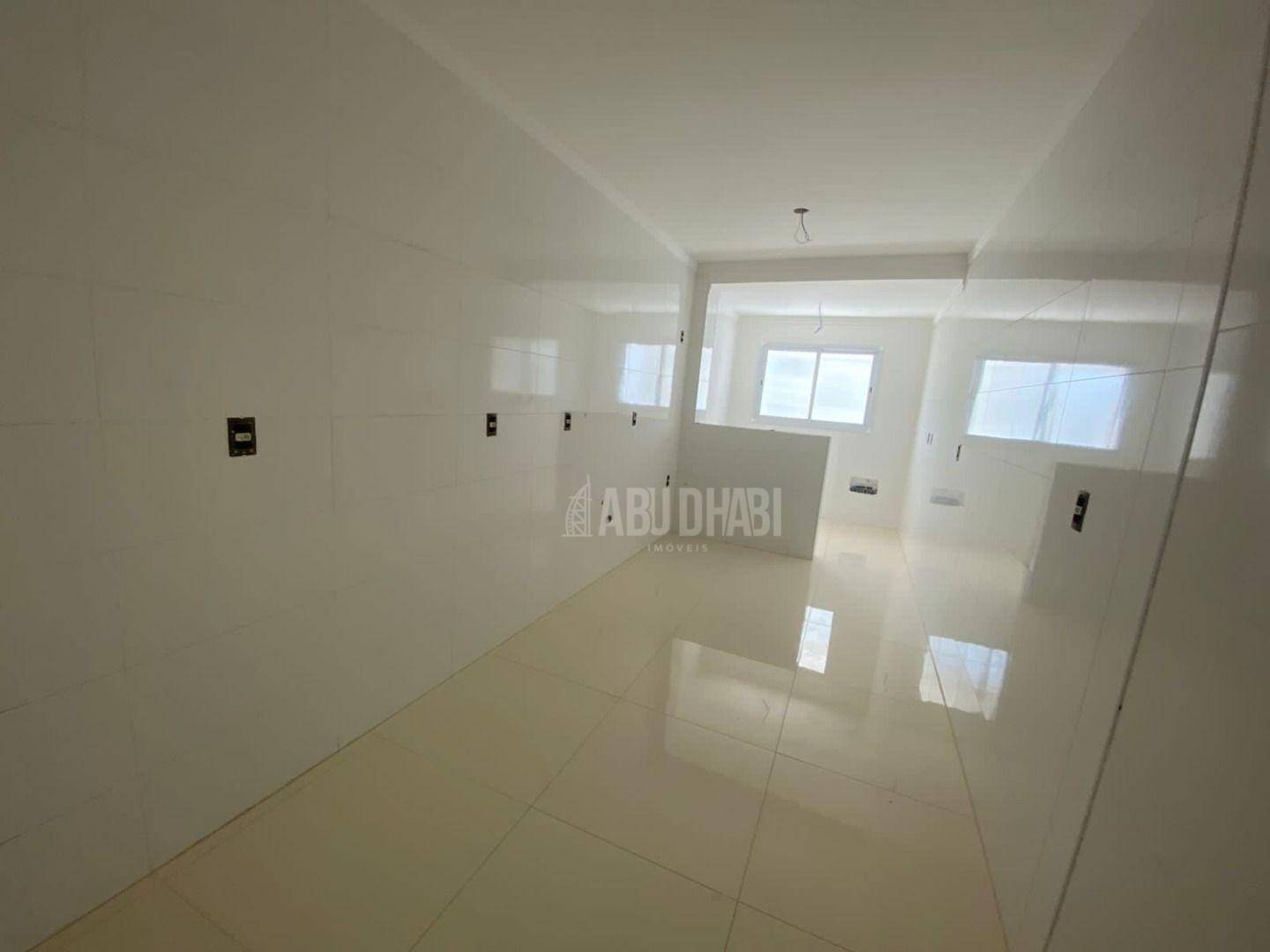 Apartamento à venda com 3 quartos, 144m² - Foto 4