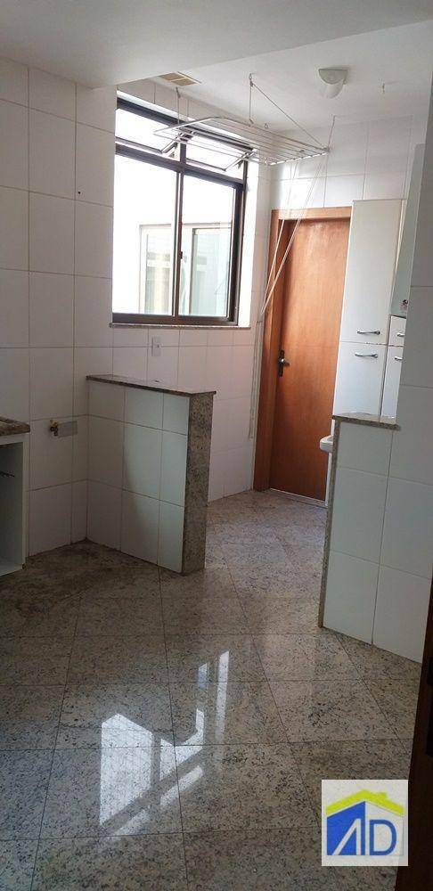 Apartamento à venda com 3 quartos, 110m² - Foto 19