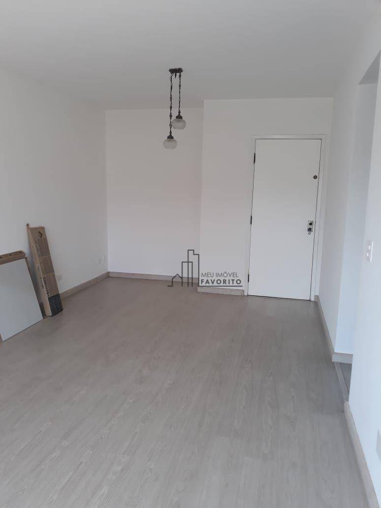 Apartamento à venda com 2 quartos, 82m² - Foto 13