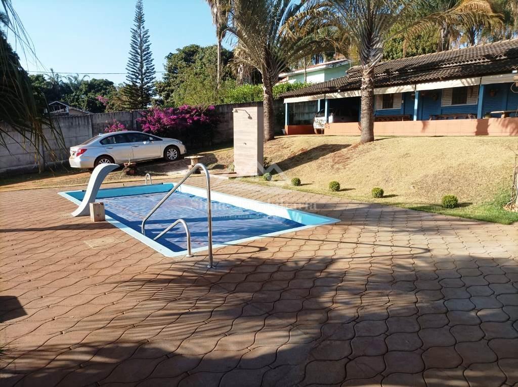 Chácara à venda com 3 quartos, 1800m² - Foto 7