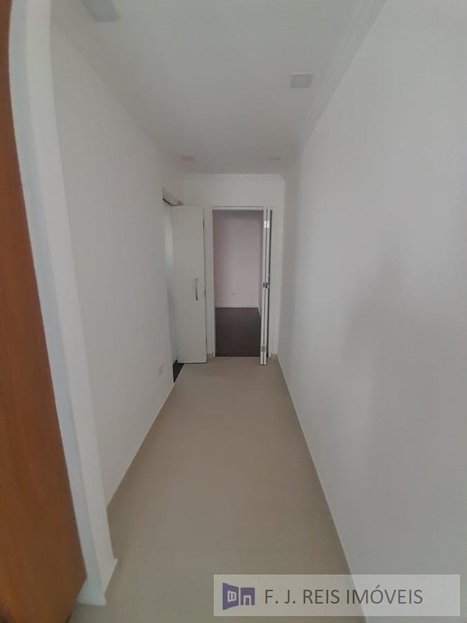 Sobrado à venda com 4 quartos, 275m² - Foto 3