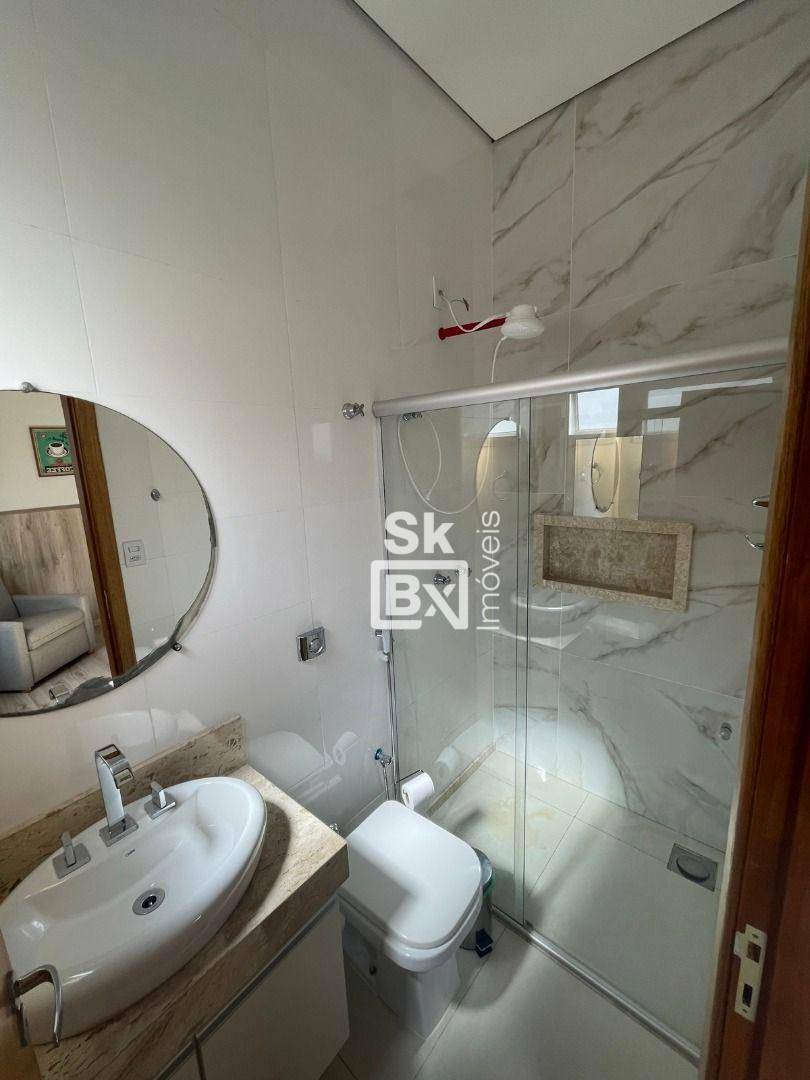 Casa à venda com 3 quartos, 230m² - Foto 17