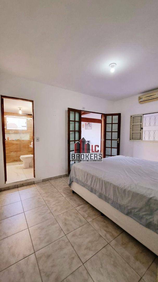 Casa de Condomínio para alugar com 2 quartos, 138m² - Foto 11