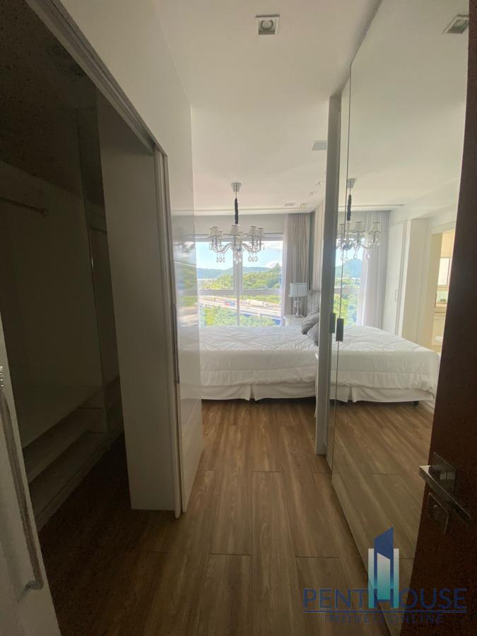 Apartamento à venda com 4 quartos, 220m² - Foto 15