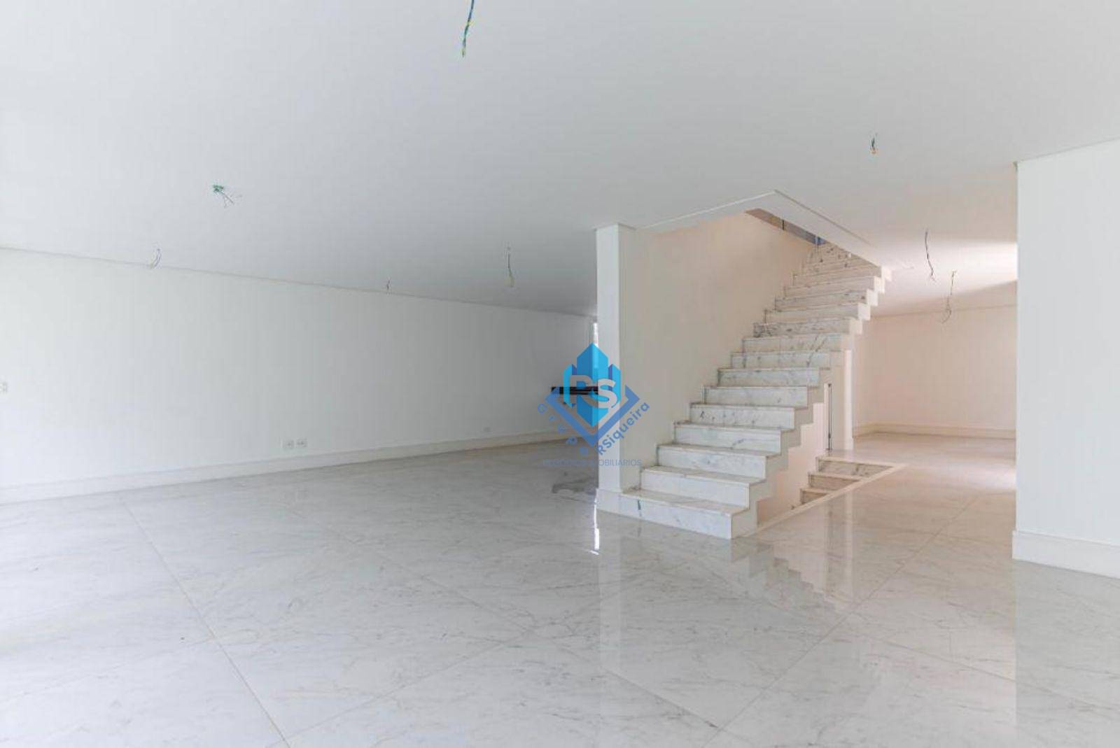 Sobrado à venda com 4 quartos, 525m² - Foto 10