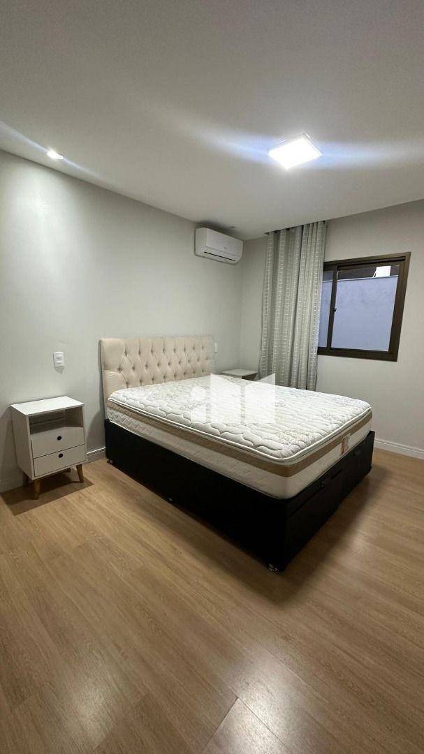 Casa, 4 quartos, 300 m² - Foto 7