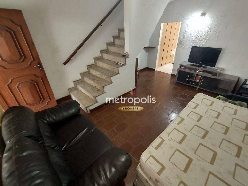 Sobrado à venda com 3 quartos, 80m² - Foto 1