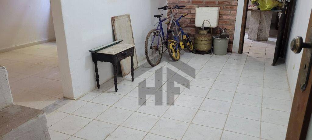 Casa, 6 quartos, 150 m² - Foto 5