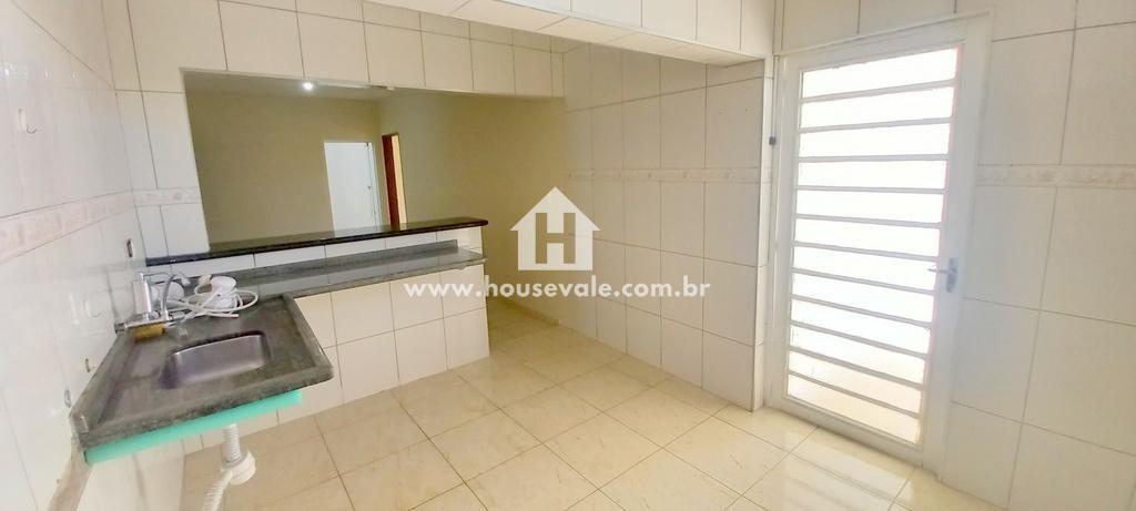 Casa à venda com 3 quartos, 180m² - Foto 14