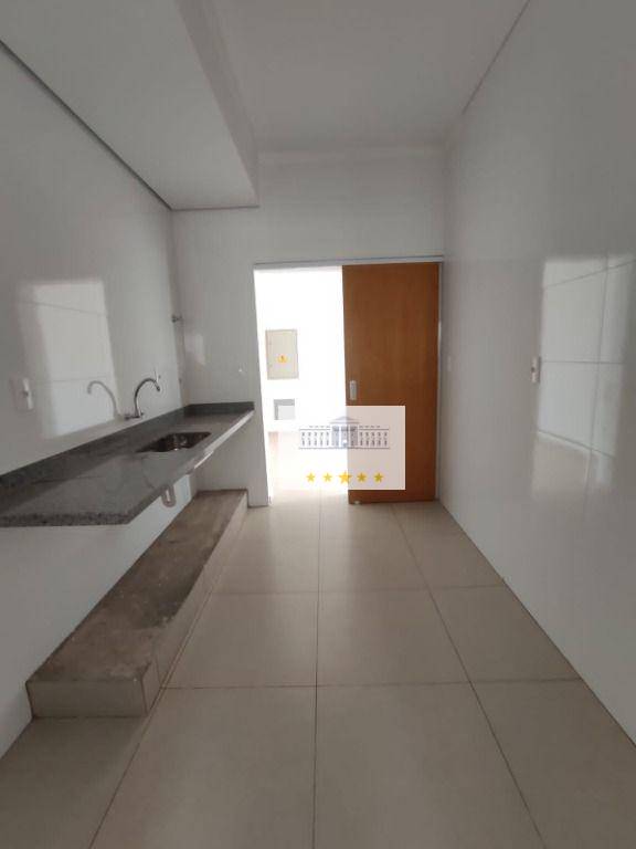 Apartamento à venda com 2 quartos, 87m² - Foto 3