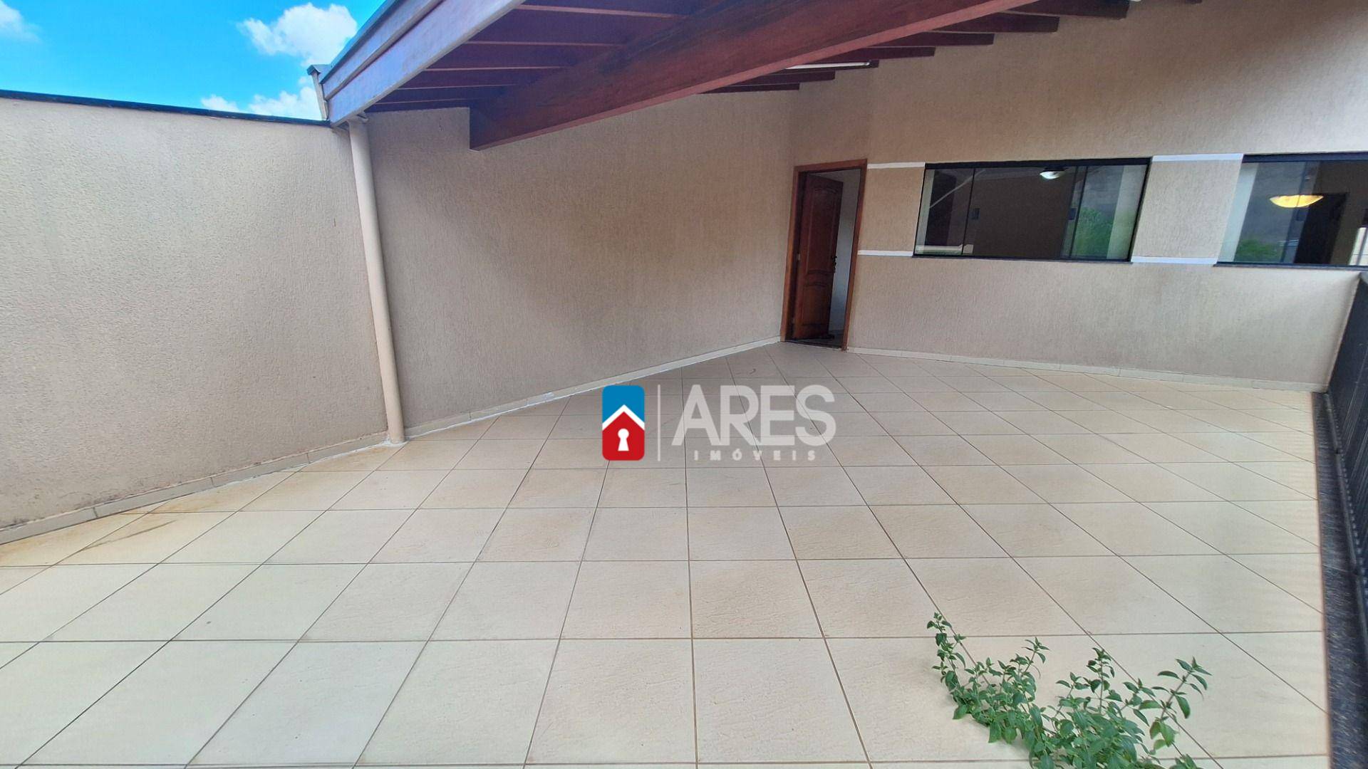 Casa, 3 quartos, 140 m² - Foto 2