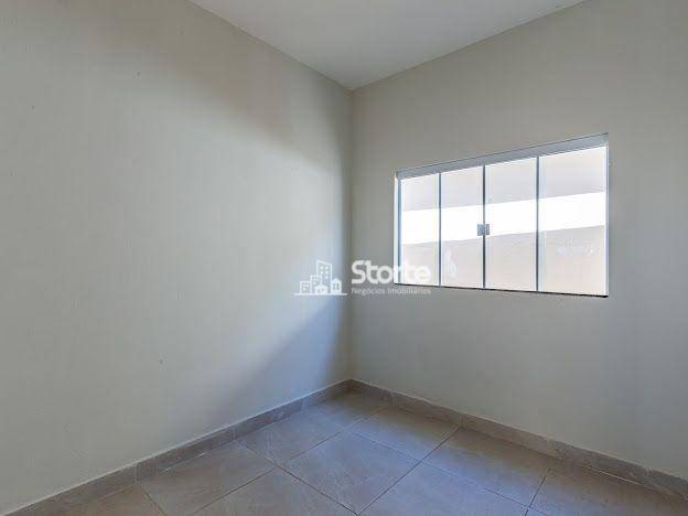 Casa à venda com 5 quartos, 130m² - Foto 14