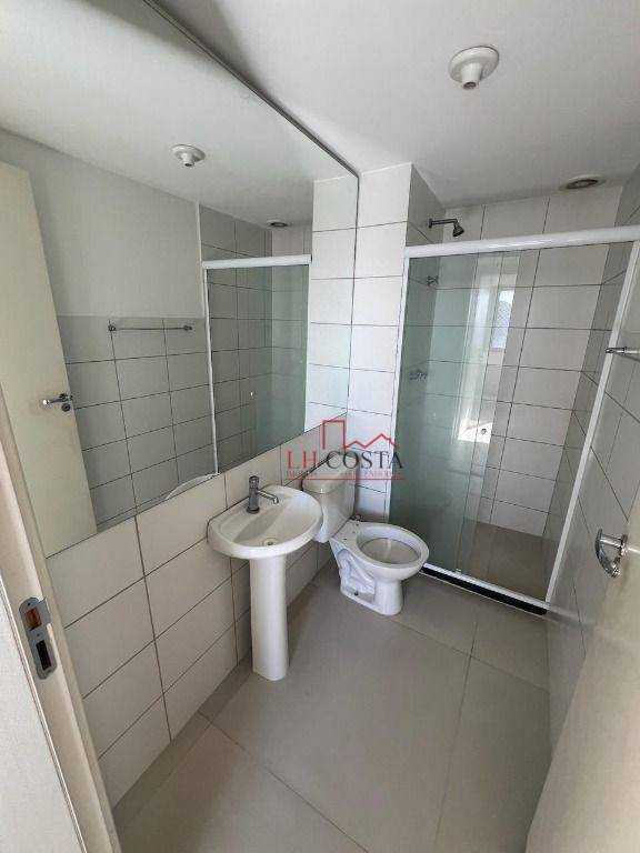 Apartamento à venda com 2 quartos, 62m² - Foto 13