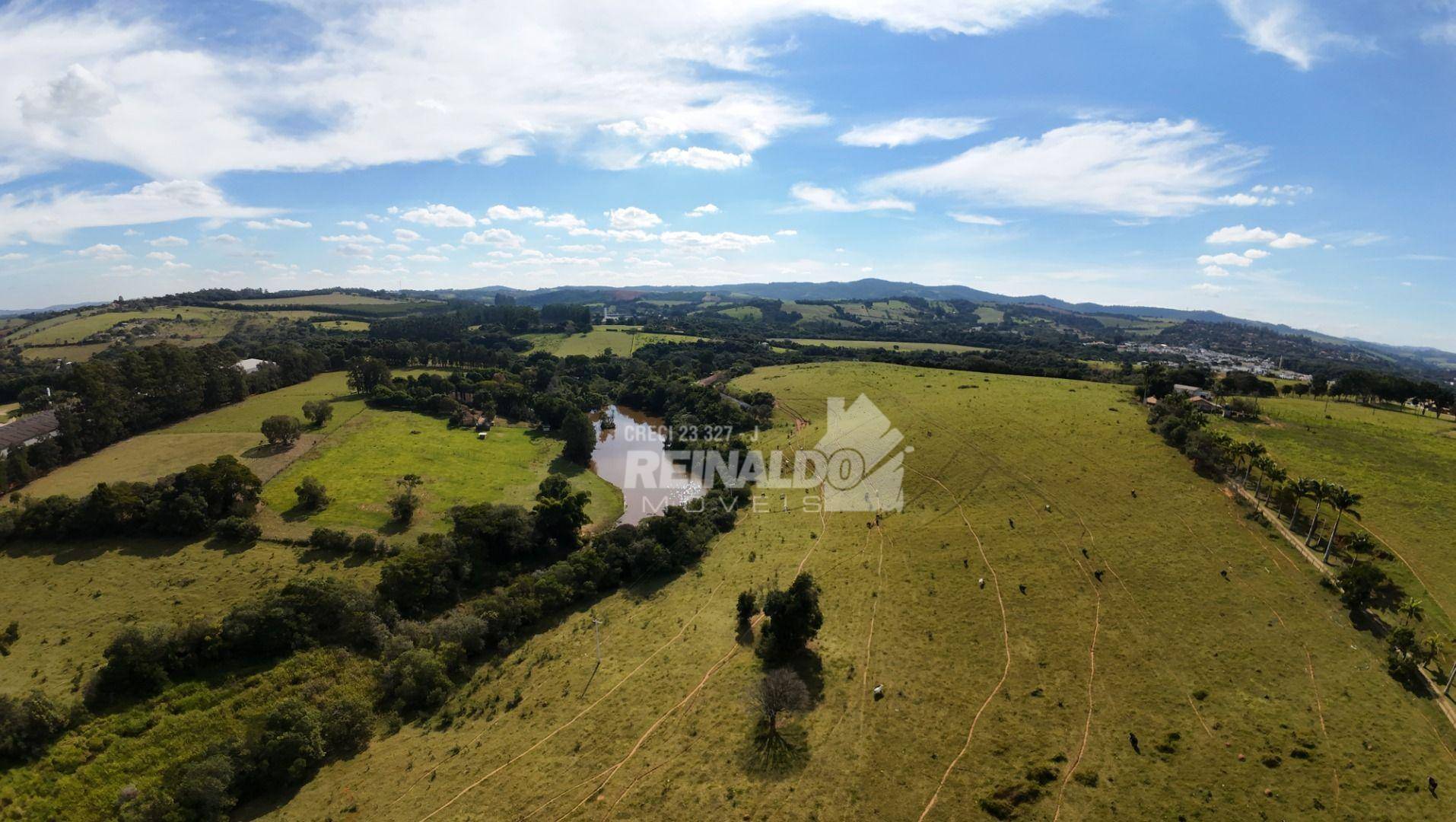 Sítio, 1 quarto, 27 hectares - Foto 1