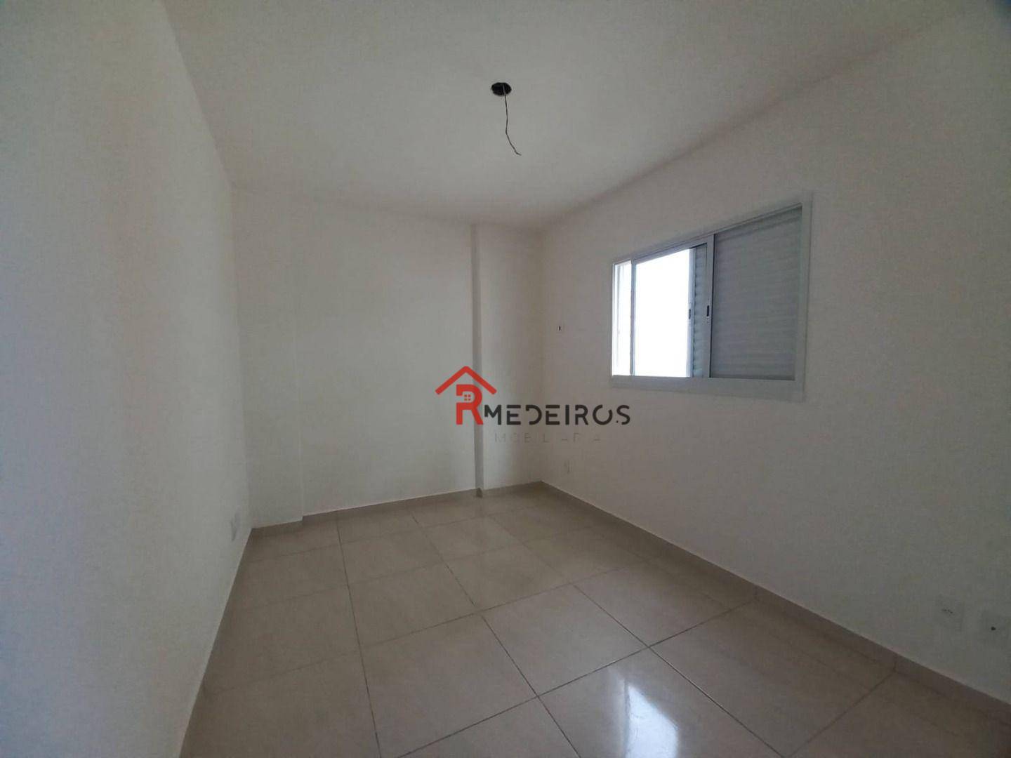 Apartamento à venda com 1 quarto, 44m² - Foto 13