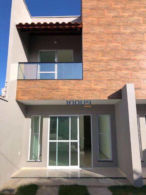 Casa à venda com 3 quartos, 102m² - Foto 2