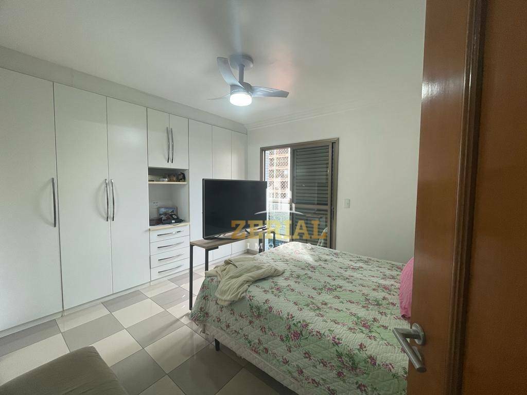 Apartamento à venda com 3 quartos, 127m² - Foto 18