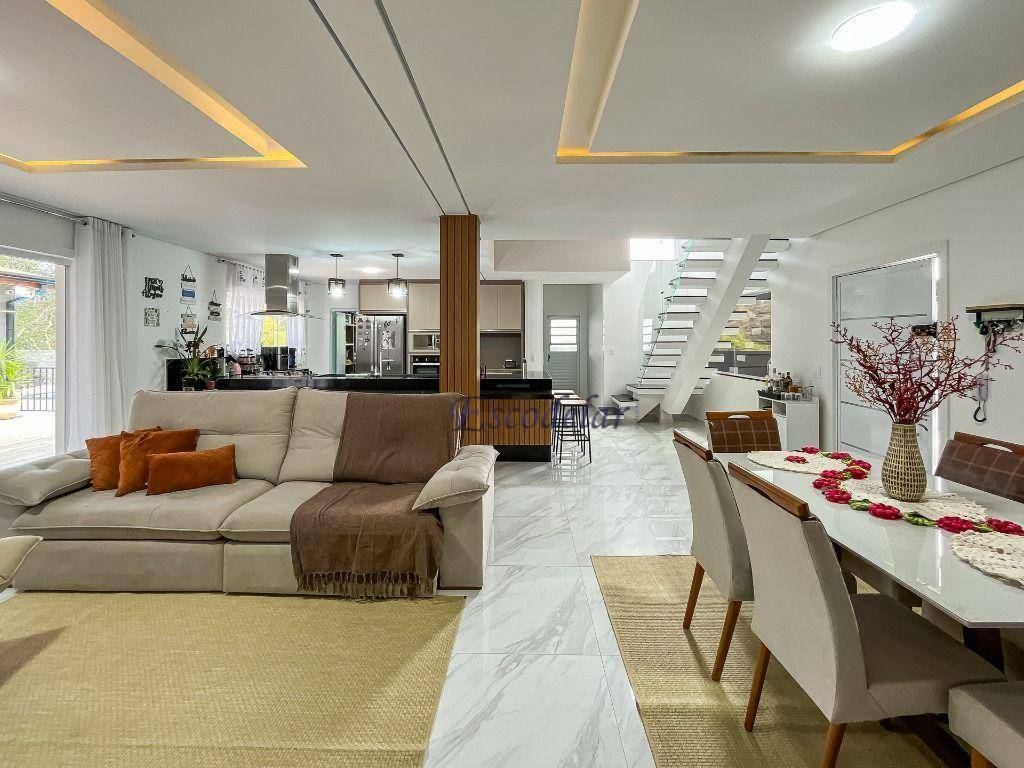 Casa à venda com 5 quartos, 640m² - Foto 8